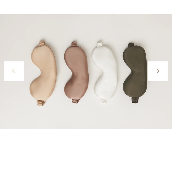 Skin Worldwide- Silk Sleep Mask - Picture 2 of 2